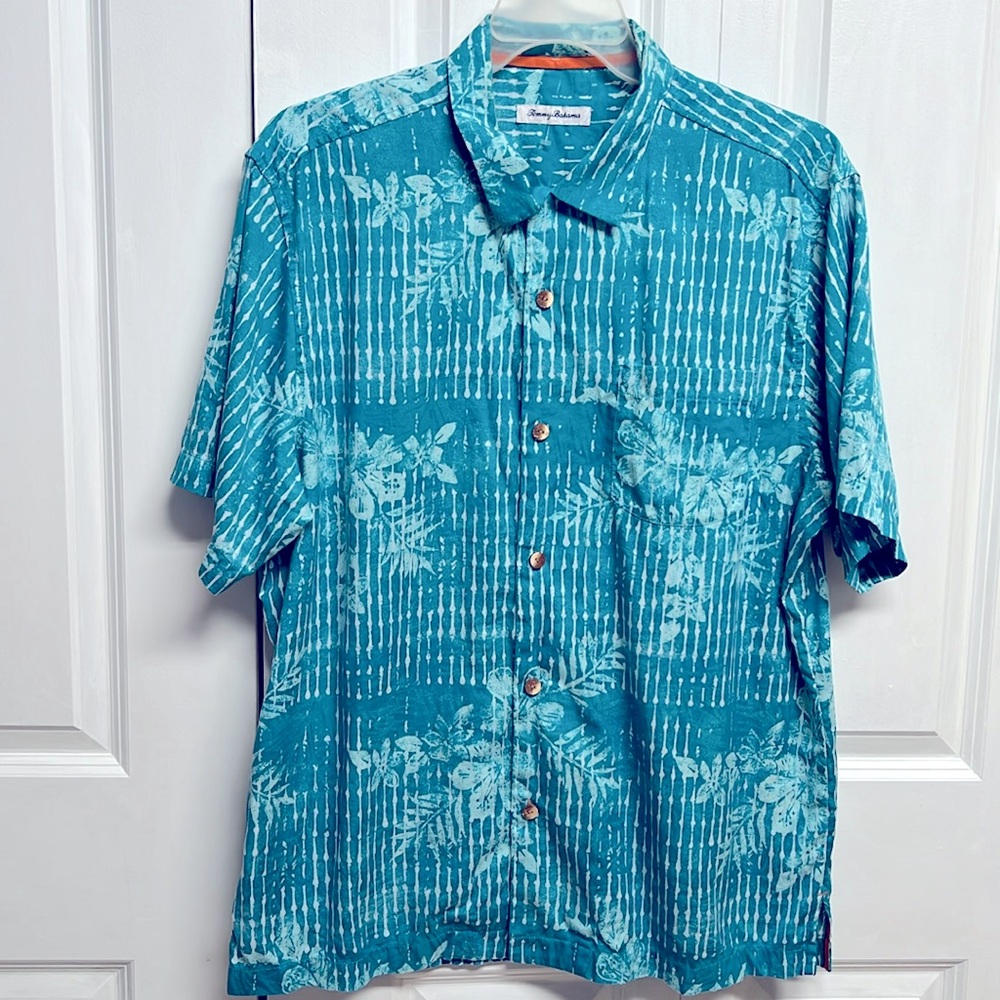Tommy Bahama Two Tone Blue Tropical Print Pocket Shorts Sleeve Shirt Size L